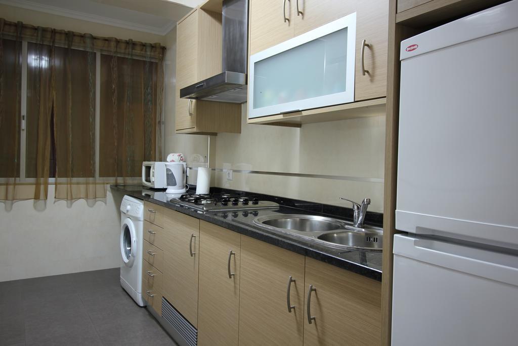 Apartamentos Gaivota Holidays Назаре Екстериор снимка