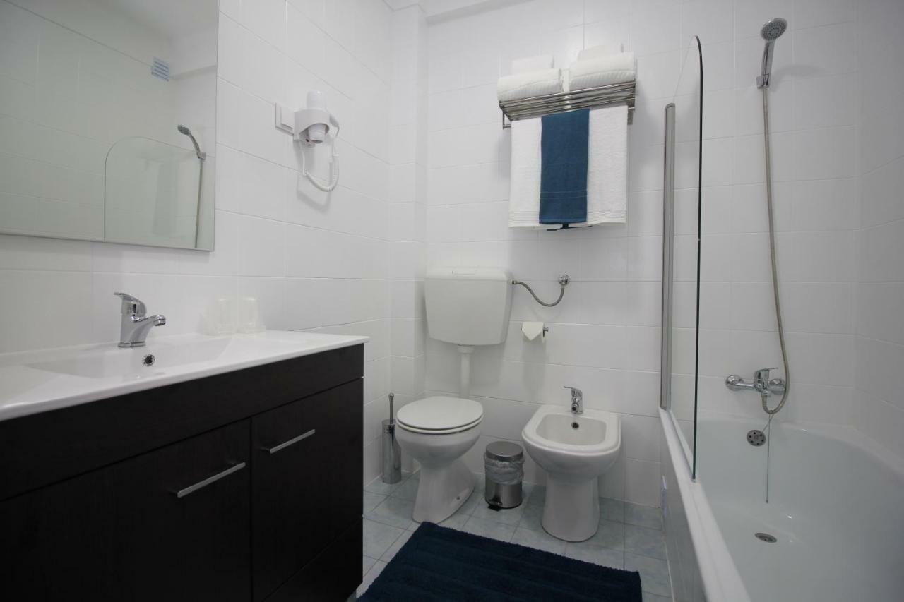 Apartamentos Gaivota Holidays Назаре Екстериор снимка